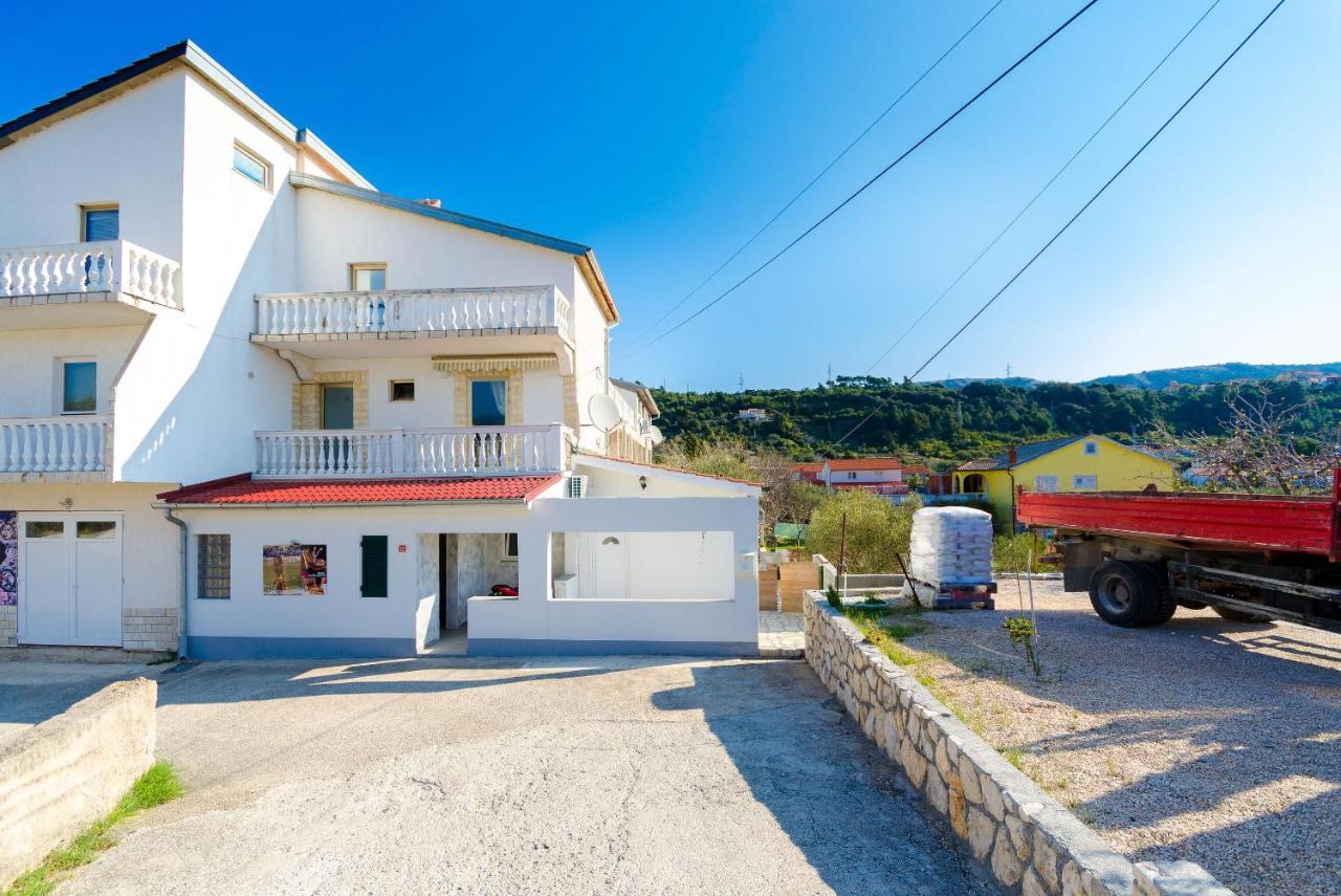 Apartments Zeljka Mundanije 外观 照片